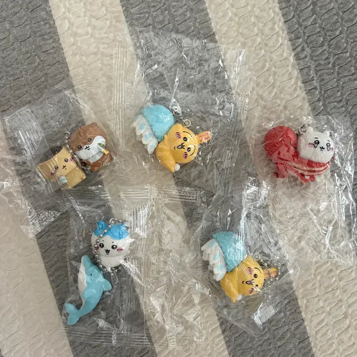 [BUNJANG] Muzy Factory Chiikawa Aquarium Gacha Keyring / 먼작귀 치이카와 수족관 가챠 키링 모몽가 하치와레 우사기 치이카와