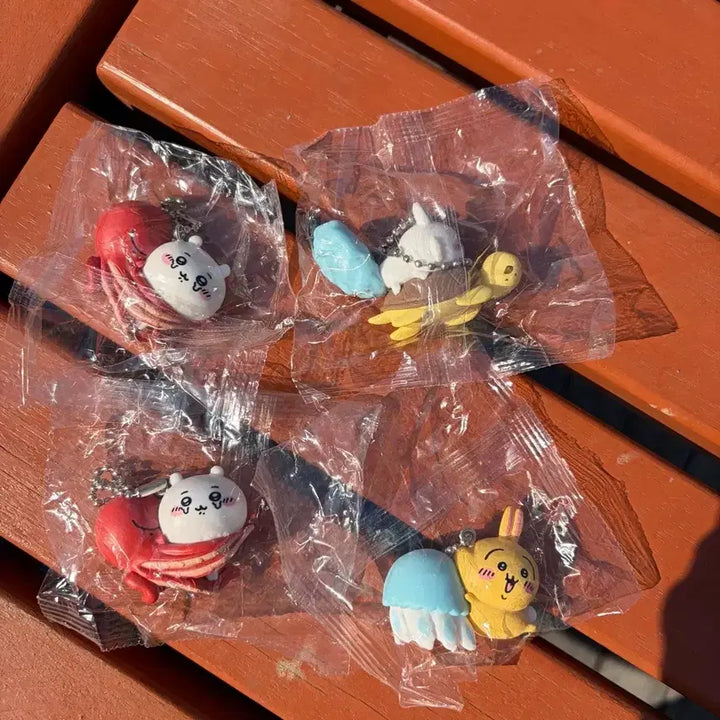 [BUNJANG] Muzy Factory Chiikawa Aquarium Gacha Keyring / 먼작귀 치이카와 수족관 가챠 키링 모몽가 하치와레 우사기 치이카와