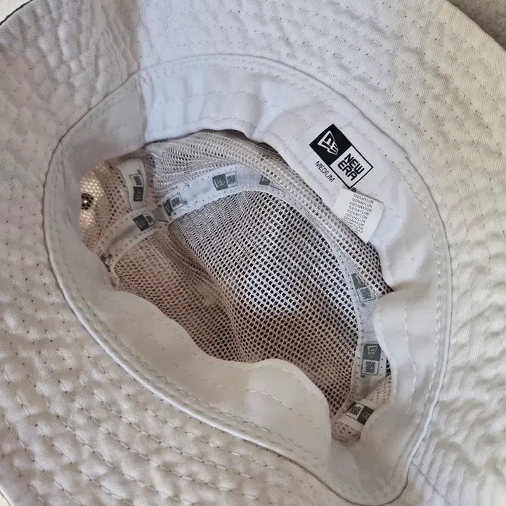 [BUNJANG] New Era Tie-Dye Bucket Hat / 뉴에라 타이다이 버킷햇 모자 거의 새상품
