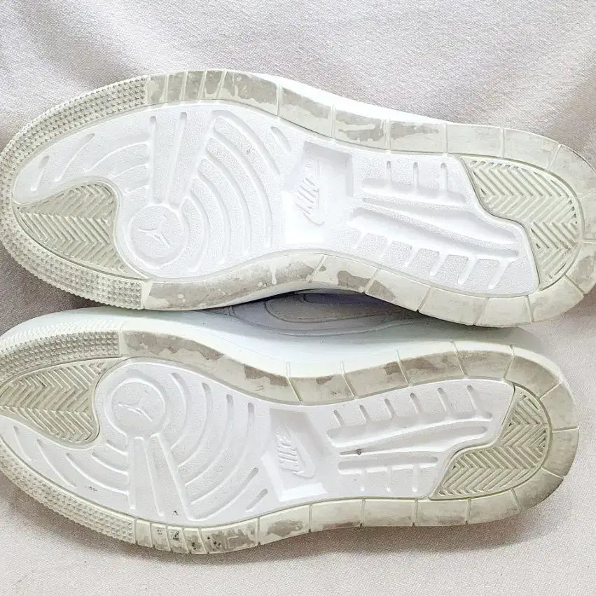 [BUNJANG] Nike Air Jordan 1 Elevate Low Sneakers 230 / 나이키 에어조던1 엘리베이트 로우 스니커즈 230