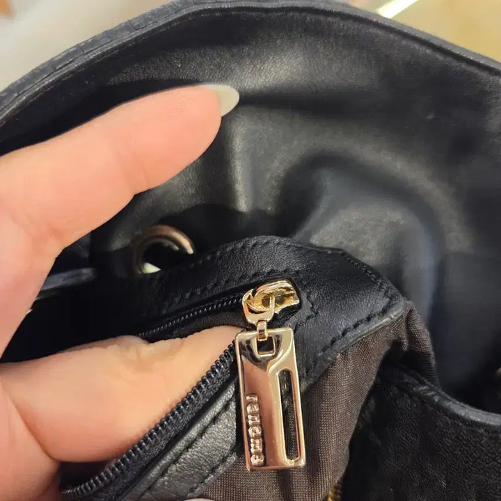 [BUNJANG] Renoma Leather Shoulder/Cross Bag / 레노마 콤비지퍼 레더 백 (끈조절가능)