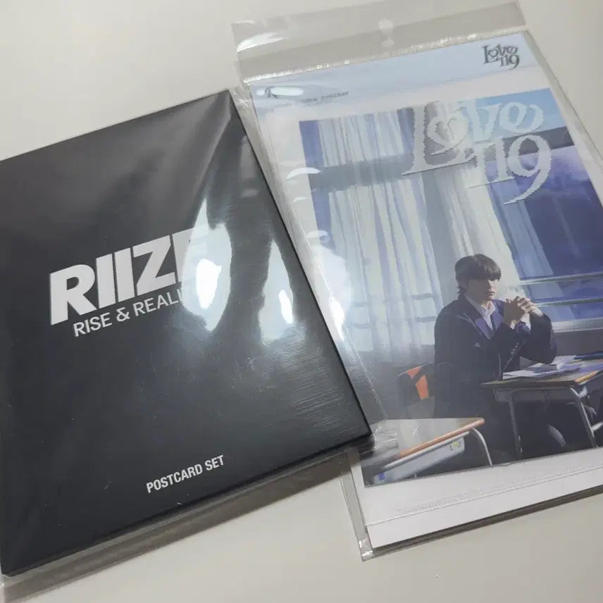 [BUNJANG] RIIZE Anton Bundle Set Hologram Postcard + Photocard / 미개봉 일괄) 라이즈 앤톤 엽서 포스트카드 세트 홀로그램 포토카드 톡섹시