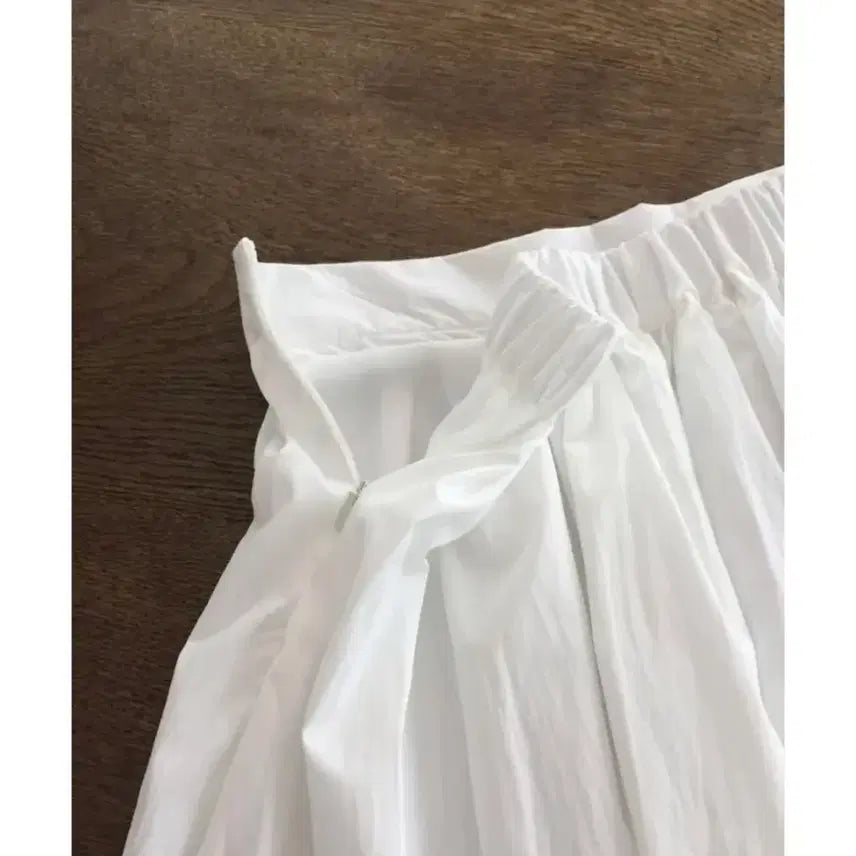 [BUNJANG] Ably Avant Deux Ribbon Pintuck Skirt / 에이블리 아방듀 리본 핀턱 스커트