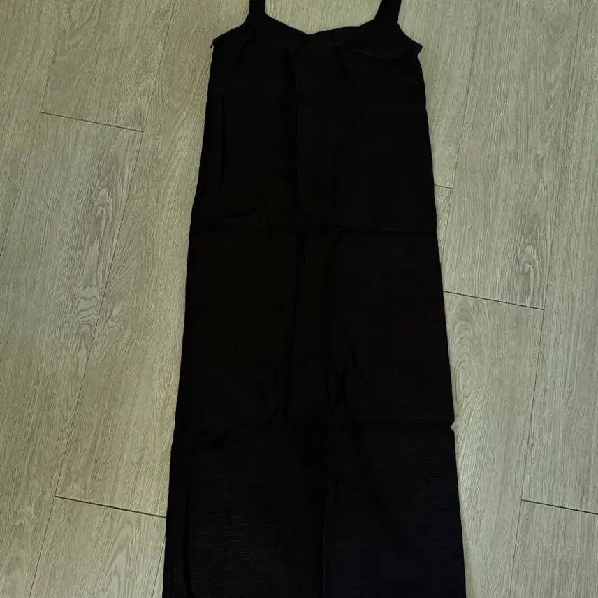[BUNJANG] LENUEE Long Black Dress / LENUEE 롱 블랙 원피스