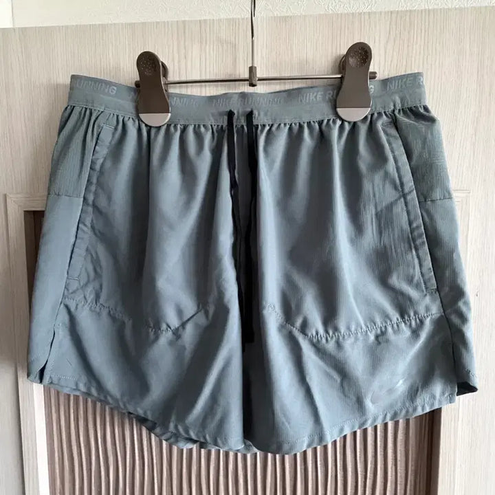 [BUNJANG] Nike Dri-FIT Stride 5-Inch Shorts / [국내 L / 85] 나이키 드라이핏 스트라이드 5인치 쇼츠