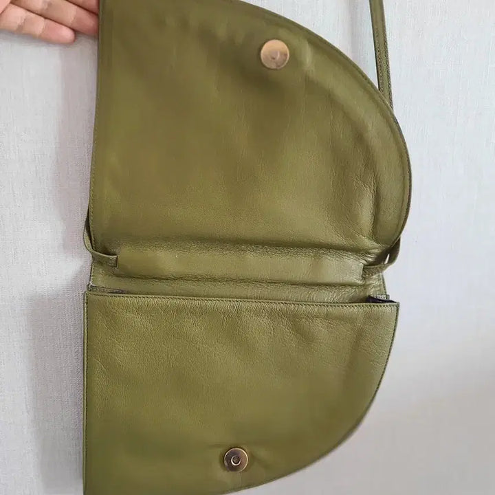 [BUNJANG] LA BAGGAGE Lambskin Crossbody Bag Olive Green / LA BAGGAGE 라바가쥬 프랑스 크로스백