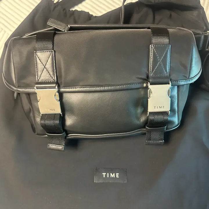 [BUNJANG] TIME HOMME Bike Bag (Prada Motif) / 신품급 타임옴므 바이크백 판매