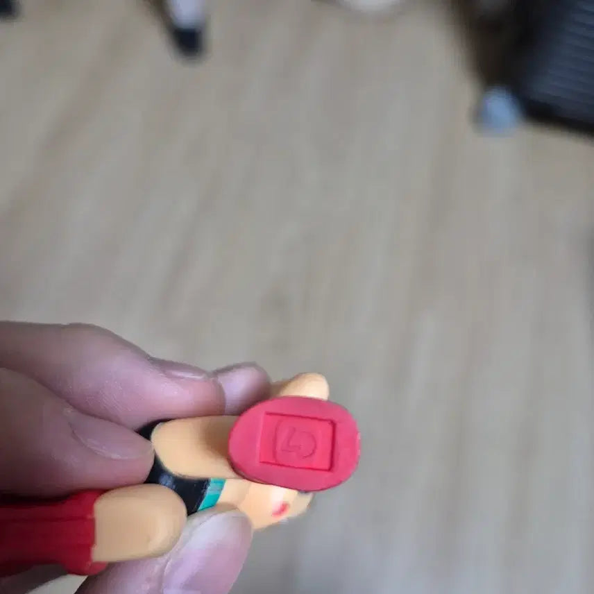 [BUNJANG] Lotte Atom Figure / 롯데리아 아톰 피규어