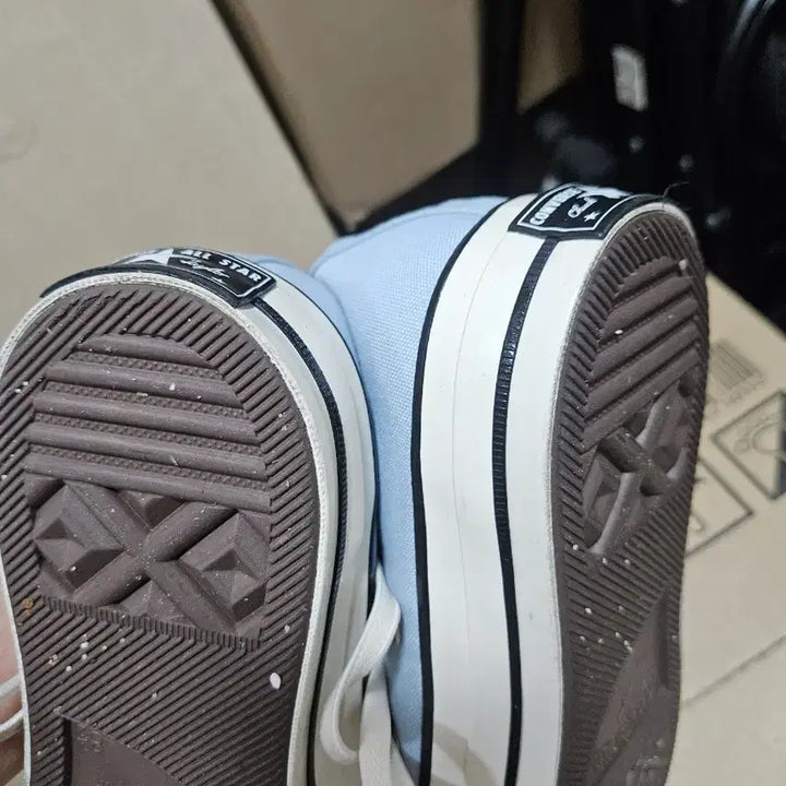 [BUNJANG] Converse Chuck 70 Sky Blue High-Top Sneakers &amp; Timberland Nubuck Navy Boots / 컨버스하이 척70 스카이블루, 팀버랜드 누벅 워커 네이비