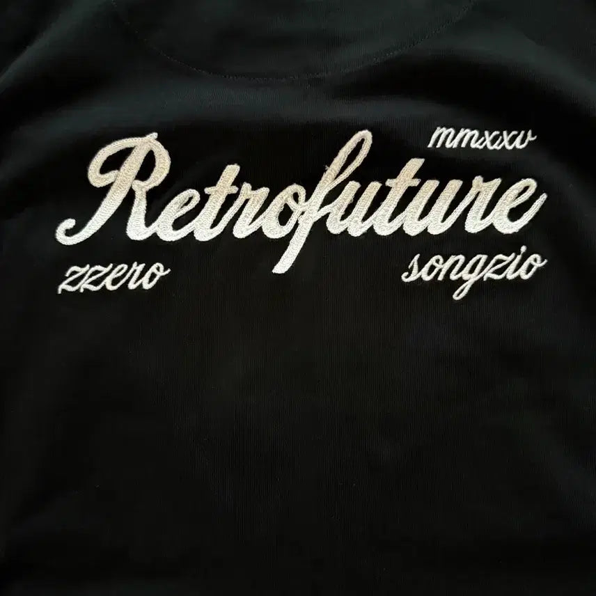 [SOLD OUT] 송지오 지제로 레트로 퓨처 티셔츠 블랙 - XS 사이즈
