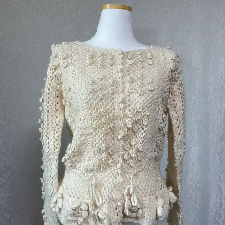 [BUNJANG] Vintage Floral Crochet Knit Cardigan / 플라워 입체 디테일 빈티지 크로쉐 니트 가디건
