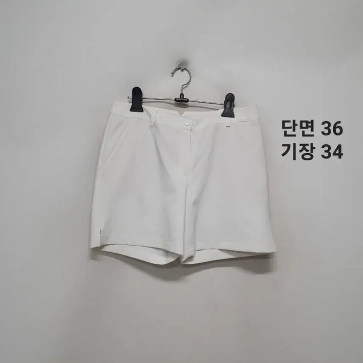 [BUNJANG] WAAC White Shorts / WAAC 왁 화이트 반바지