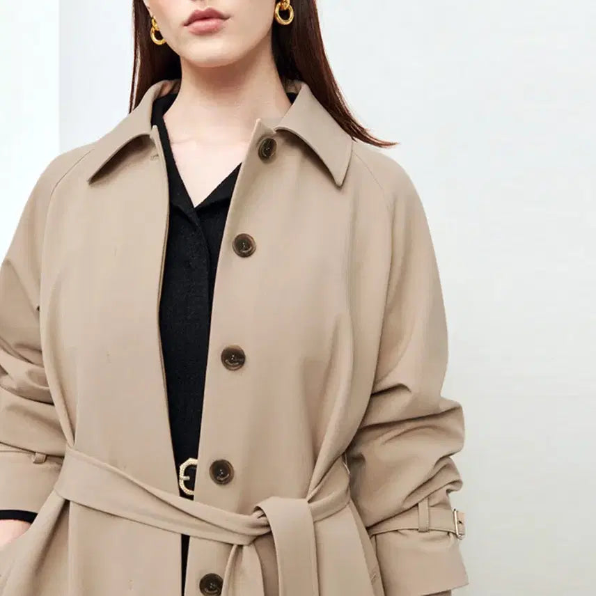 [BUNJANG] THE IZZAT Belted Slit Trench Coat / 더아이잗컬렉션(THE IZZAT) 벨티드 슬릿 트렌치코트 55-66