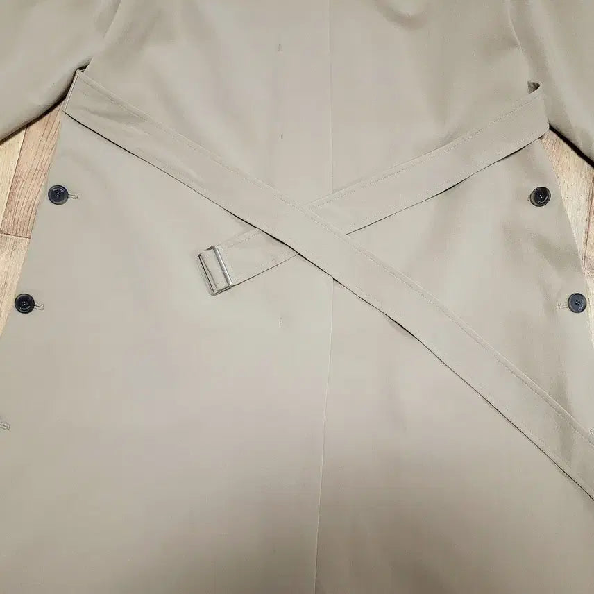 [BUNJANG] THE IZZAT Belted Slit Trench Coat / 더아이잗컬렉션(THE IZZAT) 벨티드 슬릿 트렌치코트 55-66