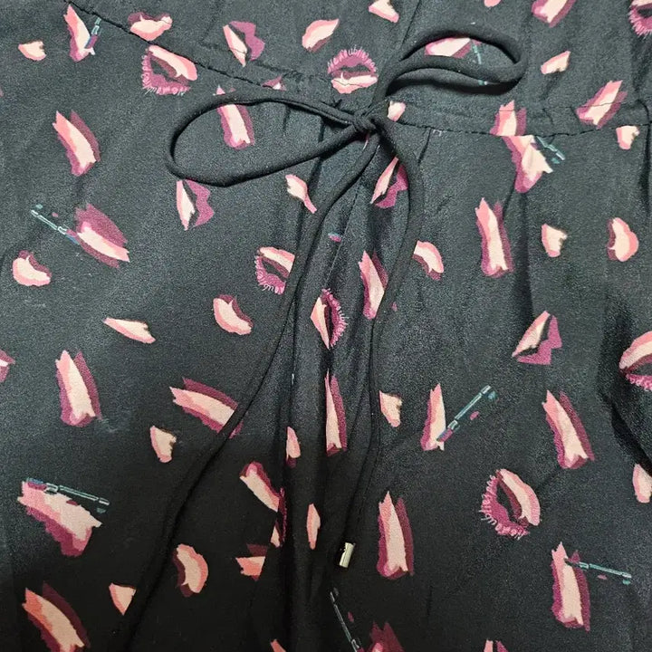 [BUNJANG] SJSJ Lip Print Long Skirt / SJ 한섬 검정 립 프린팅 롱 스커트