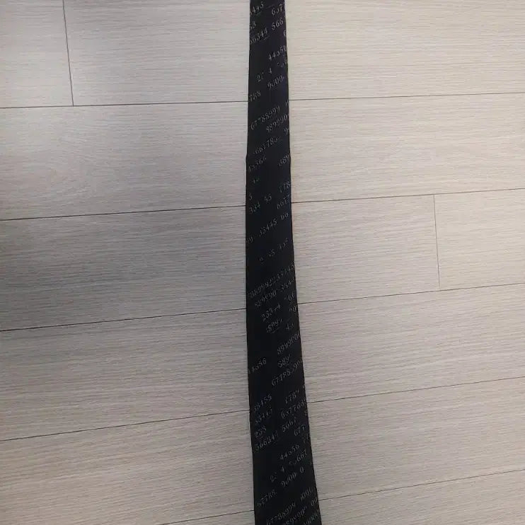 [BUNJANG] Black Number Pattern Tie / 숫자 패턴 블랙 넥타이