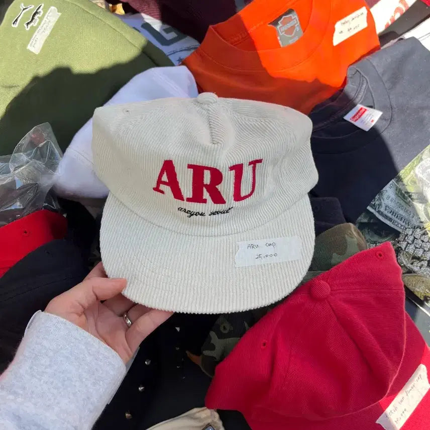 [SOLD OUT] ARU 코듀로이 캠프캡