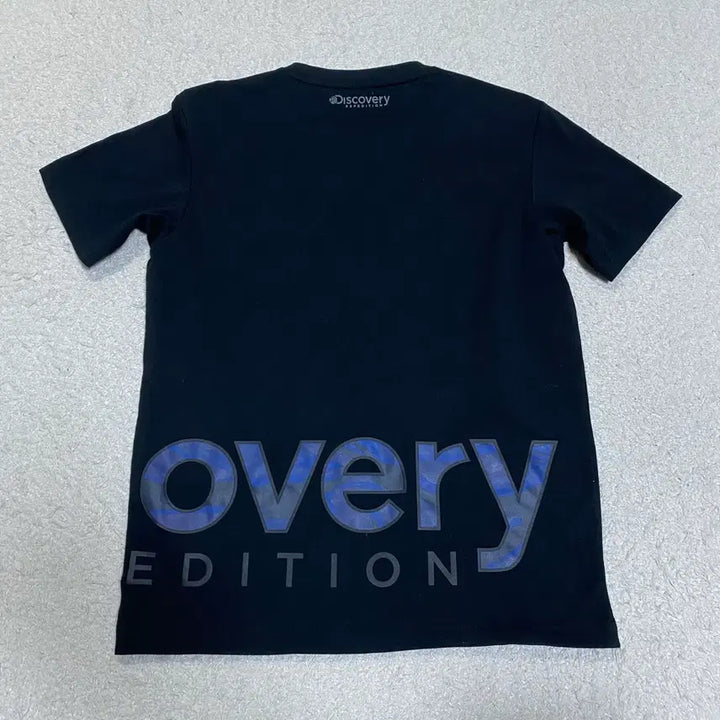 [SOLD OUT] 디스커버리 익스페디션 검정 반팔 티셔츠 95