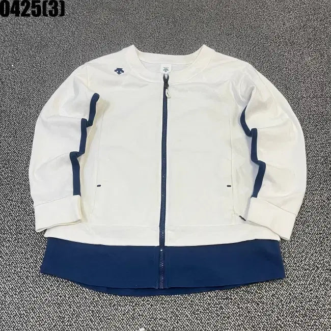 [SOLD OUT] 데상트 트랙탑 자켓 90