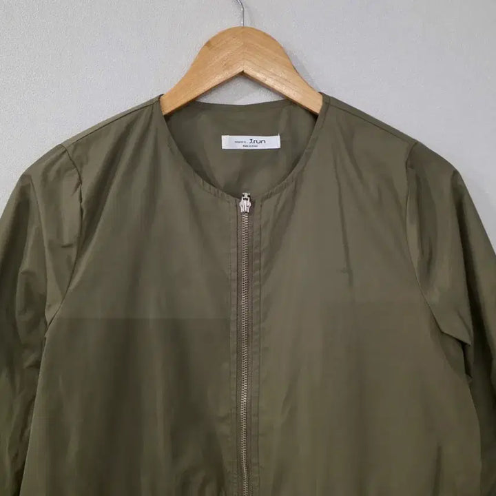 [BUNJANG] Jrun Khaki Frill Jacket / Jrun 카키색 캉캉 후릴 자켓