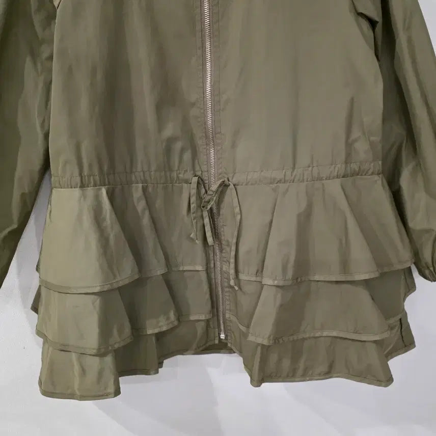[BUNJANG] Jrun Khaki Frill Jacket / Jrun 카키색 캉캉 후릴 자켓