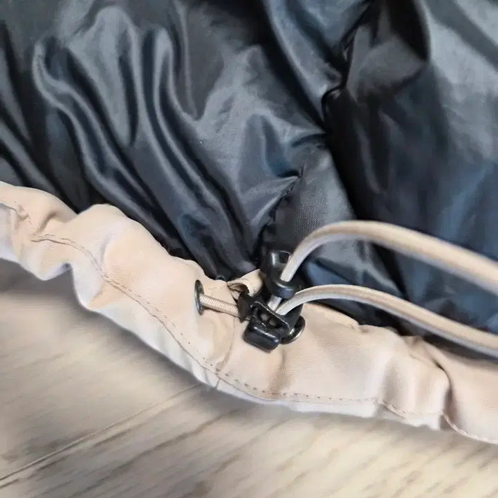 [BUNJANG] Montbell Hooded Fur Padding Ivory Jacket / 몽벨 후드 퍼 패딩 아이보리