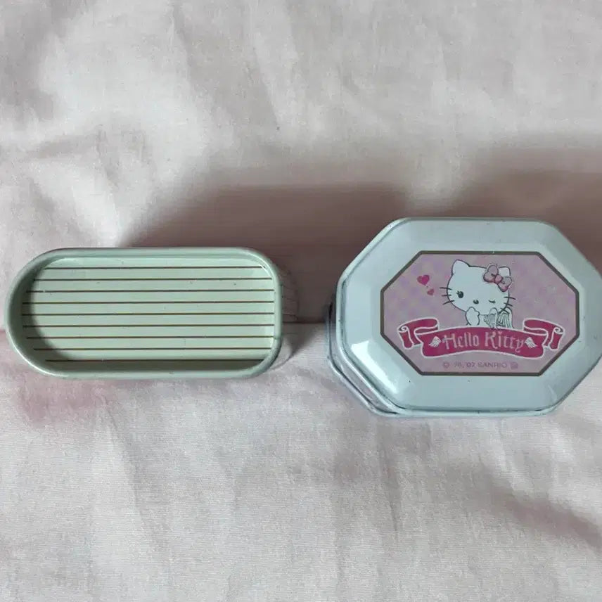 [BUNJANG] Vintage Angel Kitty Mini Tin Case / 고전 천사 키티 미니 틴케이스 유일매물