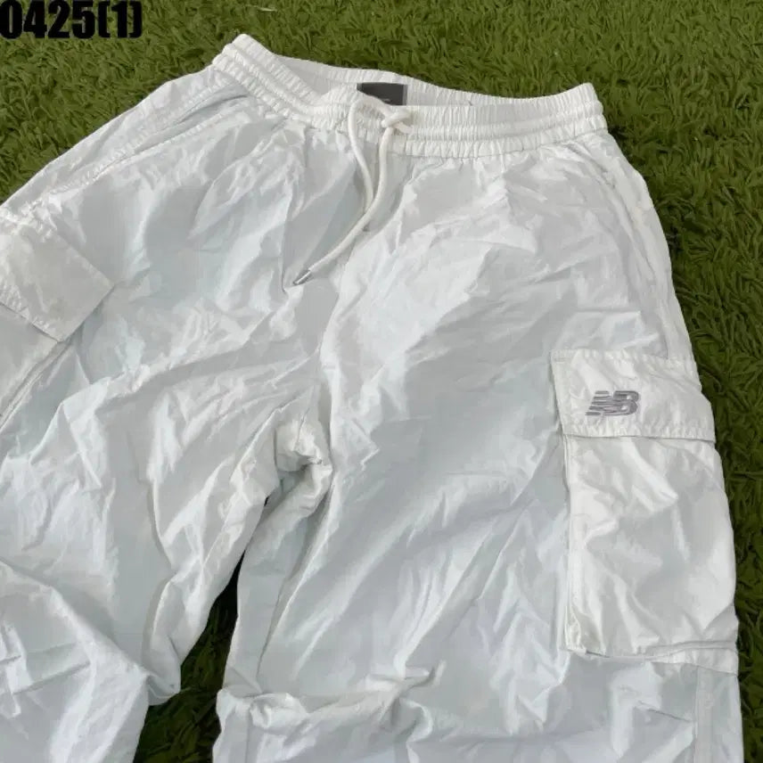 [SOLD OUT] 뉴발란스 화이트 카고 조거팬츠