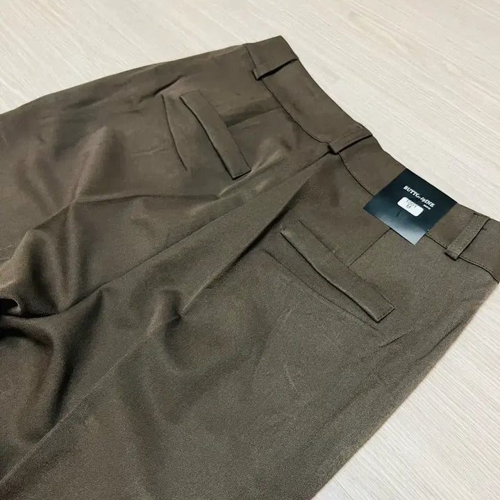 [BUNJANG] BUTTONONE Brown Slacks (M) / 새상품//여자슬랙스 M 브라운
