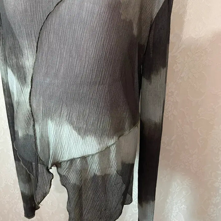 [BUNJANG] Tie-Dye See-Through Asymmetrical T-shirt / 타이다이 시스루 언발 티