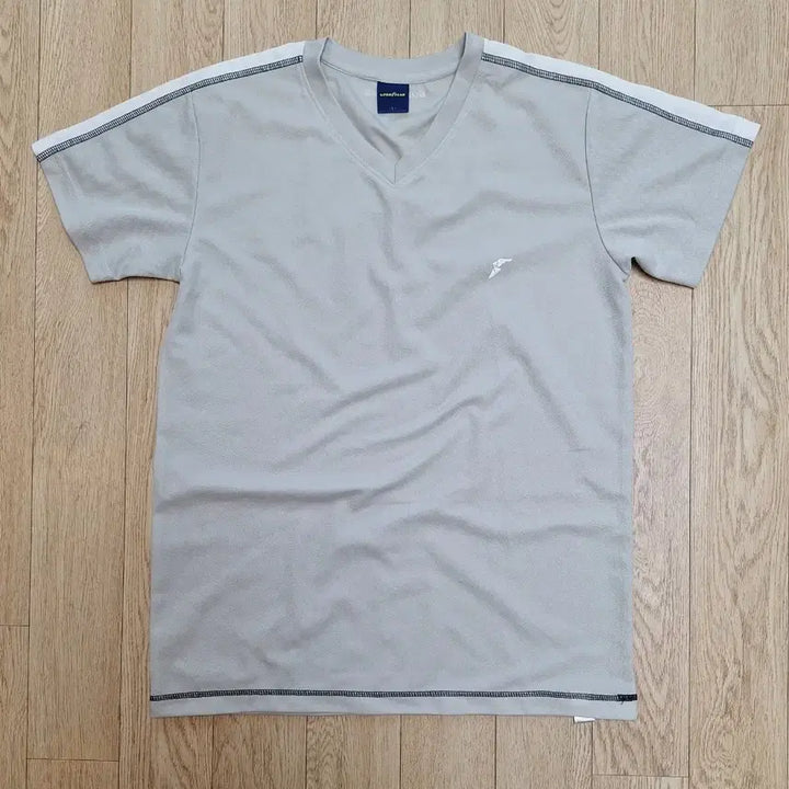 [BUNJANG] Goodyear Tire T-shirt (L) / 미사용 굿이어 타이어 반팔티 L사이즈 (90정도)(줄자사진 참고하시길요
