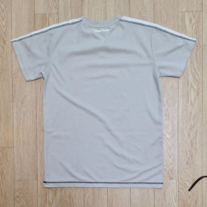 [BUNJANG] Goodyear Tire T-shirt (L) / 미사용 굿이어 타이어 반팔티 L사이즈 (90정도)(줄자사진 참고하시길요
