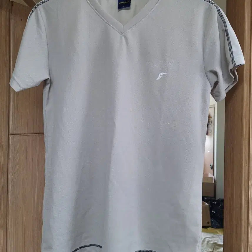 [BUNJANG] Goodyear Tire T-shirt (L) / 미사용 굿이어 타이어 반팔티 L사이즈 (90정도)(줄자사진 참고하시길요