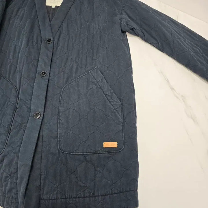 [BUNJANG] Thursday Island Quilted Coat / 써스데이아일랜드 노카라  퀼팅 코트