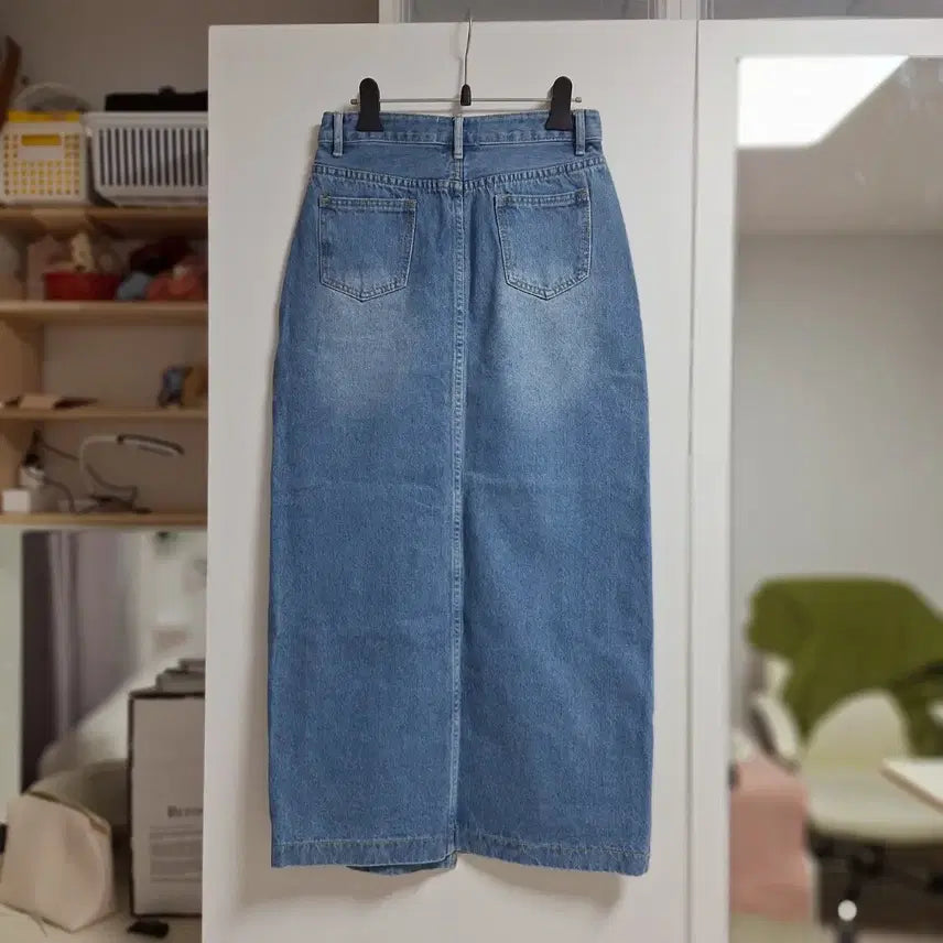 [SOLD OUT] (새상품) 럽미 청 데님 롱 스커트 S사이즈