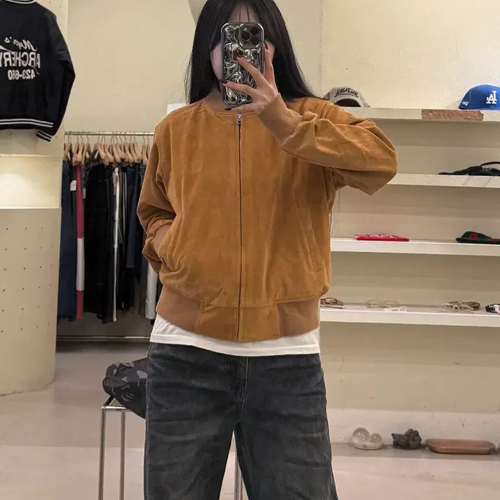 [BUNJANG] Mischief Suede Bomber Jacket U1710 / 미스치프 스웨이드 봄버 자켓 U1710