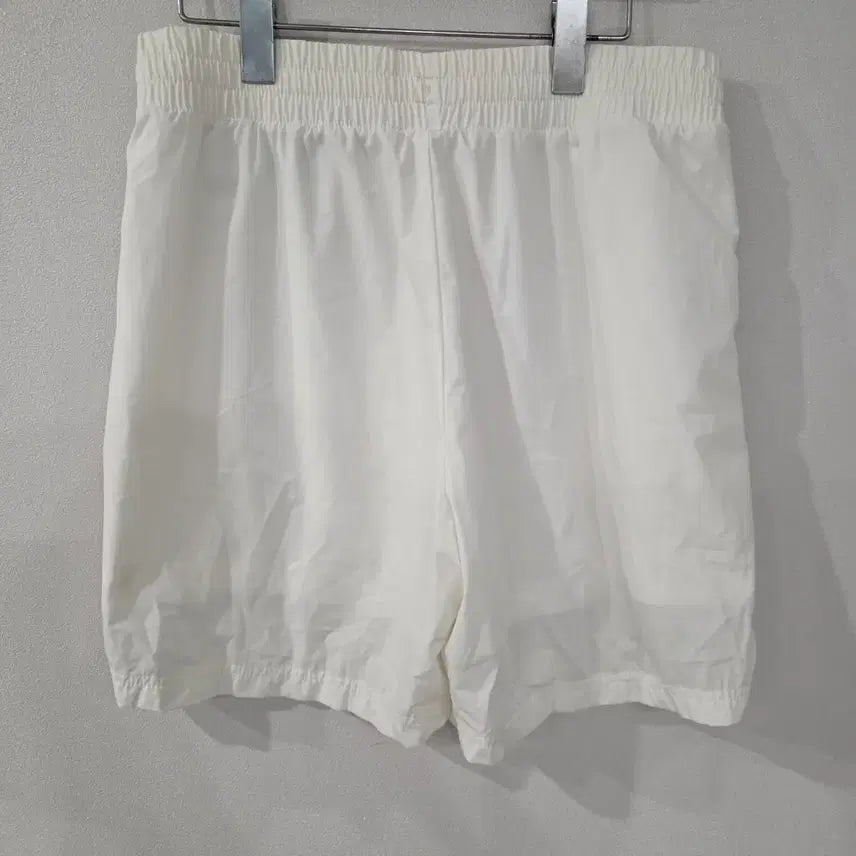 [BUNJANG] Fila White Line Point Shorts / 휠라 FILA 화이트 반바지 라인 포인트 M