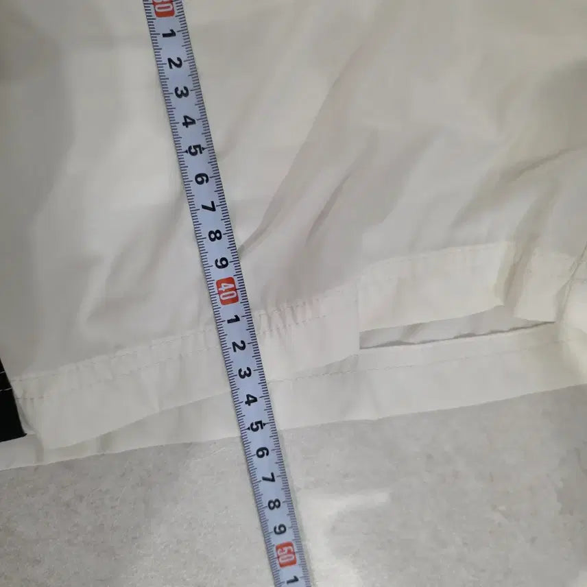 [BUNJANG] Fila White Line Point Shorts / 휠라 FILA 화이트 반바지 라인 포인트 M
