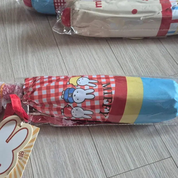 [BUNJANG] Miffy Checkered Umbrella / 우산(미피)캐릭터 우산 체크