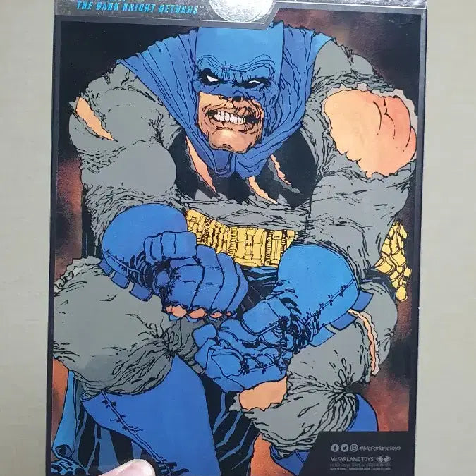 [BUNJANG] McFarlane The Dark Knight Returns Batman Platinum Edition Figure / 다크나이트리턴즈 배트맨 플래티넘 맥팔레인 한정판