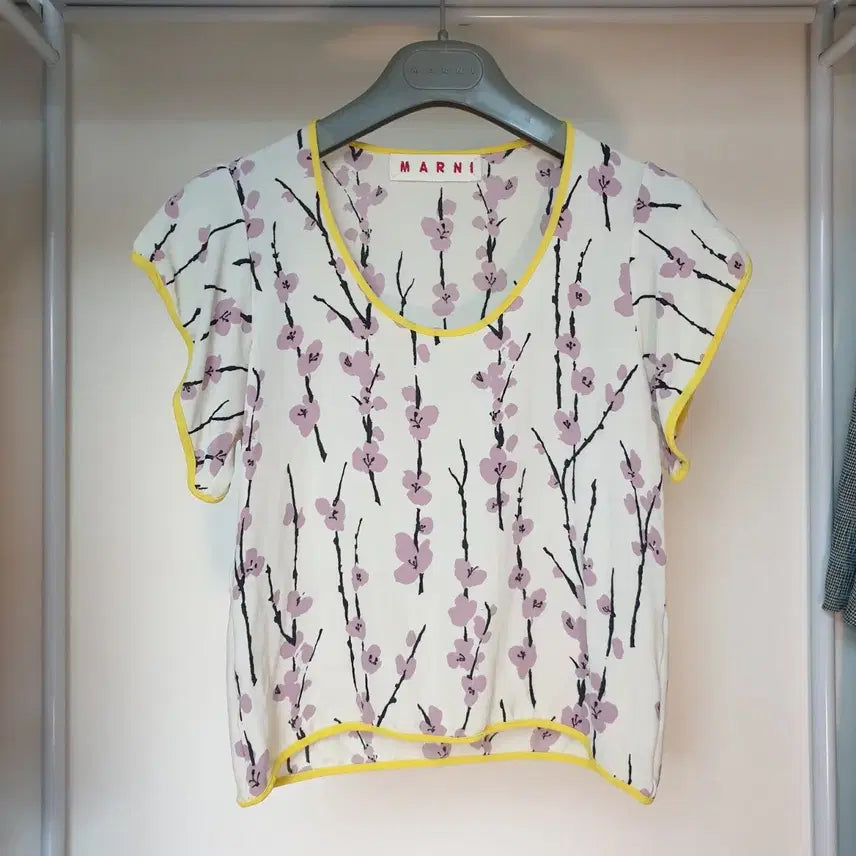 [BUNJANG] MARNI Archive Silk Cherry Blossom Pattern Crop Blouse / 명품 MARNI 마르니 아카이브 실크 벚꽃패턴 날개소매 크롭 블라우스