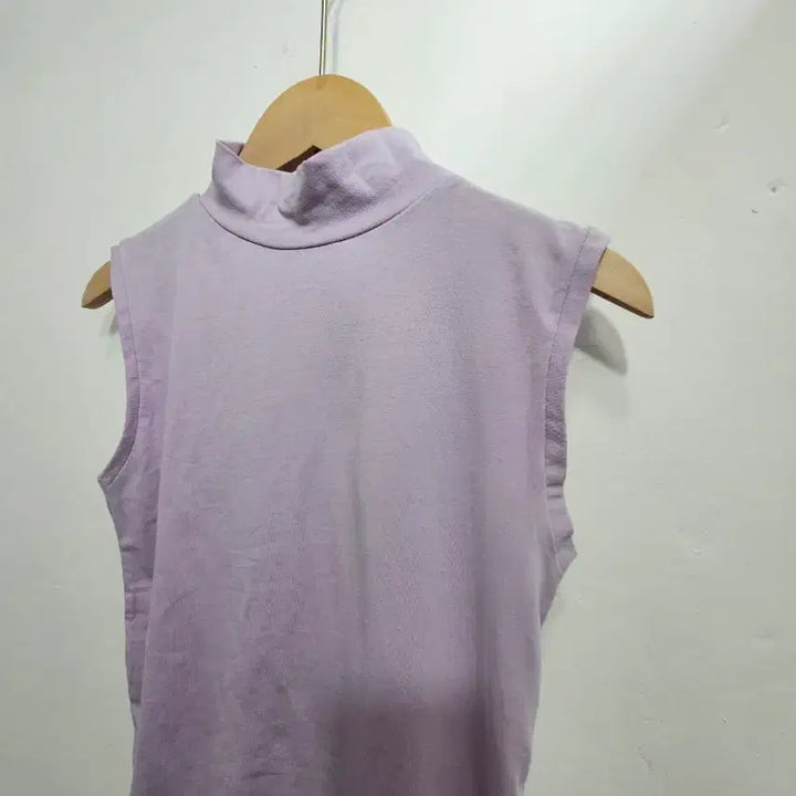[BUNJANG] Purple Turtleneck Sleeveless Top / 퍼플 목폴라 민소매 티셔츠