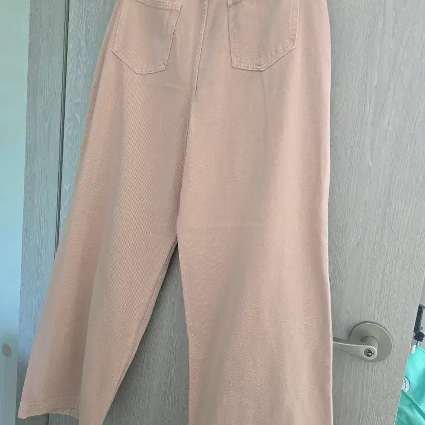 [SOLD OUT] J.latte 딸기우유 와이드 데님 팬츠