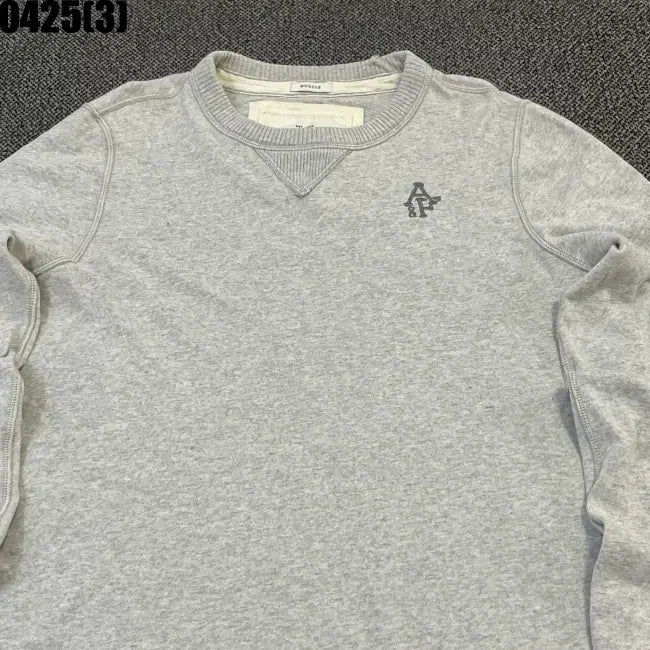 [SOLD OUT] 아베크롬비 맨투맨 M