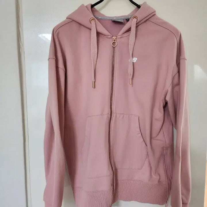 [SOLD OUT] 뉴발란스 핑크색 후드집업