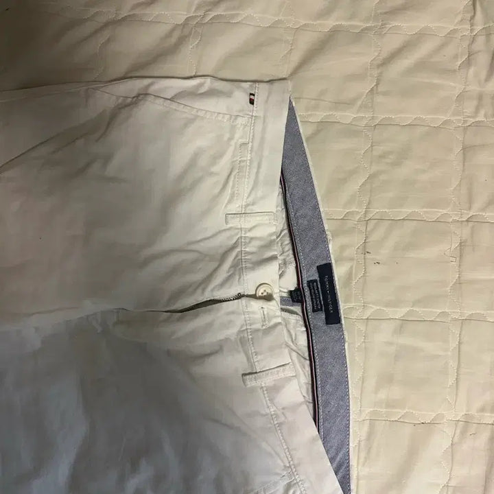 [BUNJANG] Tommy Hilfiger Regular Fit Chino Pants / 타미힐피거 레귤러핏 치노팬츠 31x30