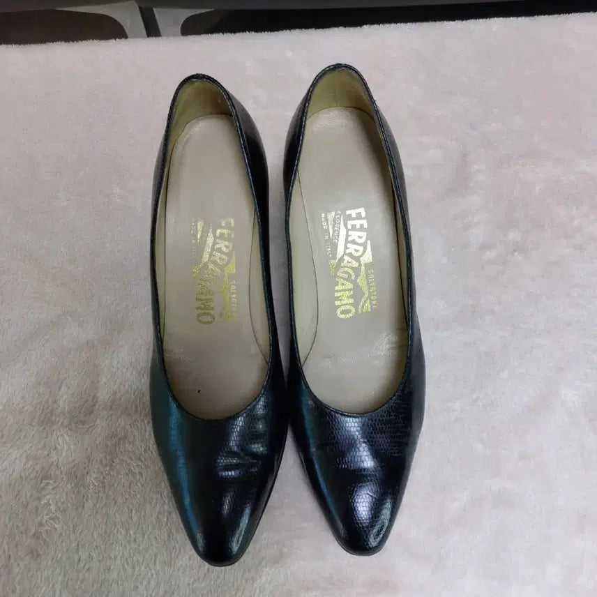 [BUNJANG] Ferragamo Heels / (225)페레가모 구두