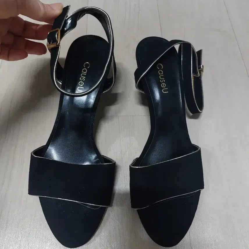 [BUNJANG] CauseU Black Suede Heel Sandals 260mm / 여자구두 샌들 260