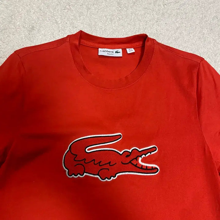 [SOLD OUT] 라코스테 빅 로고 반팔 티셔츠 레드 xs 90