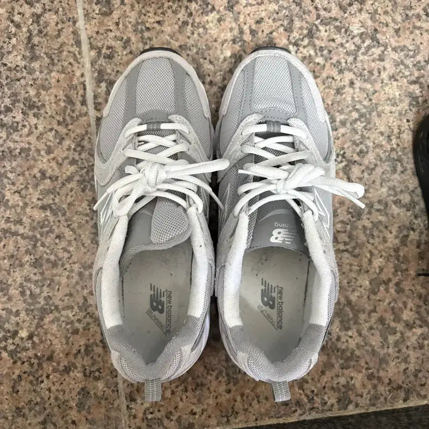 [BUNJANG] New Balance 530 Sneakers / 뉴발란스530 (240)